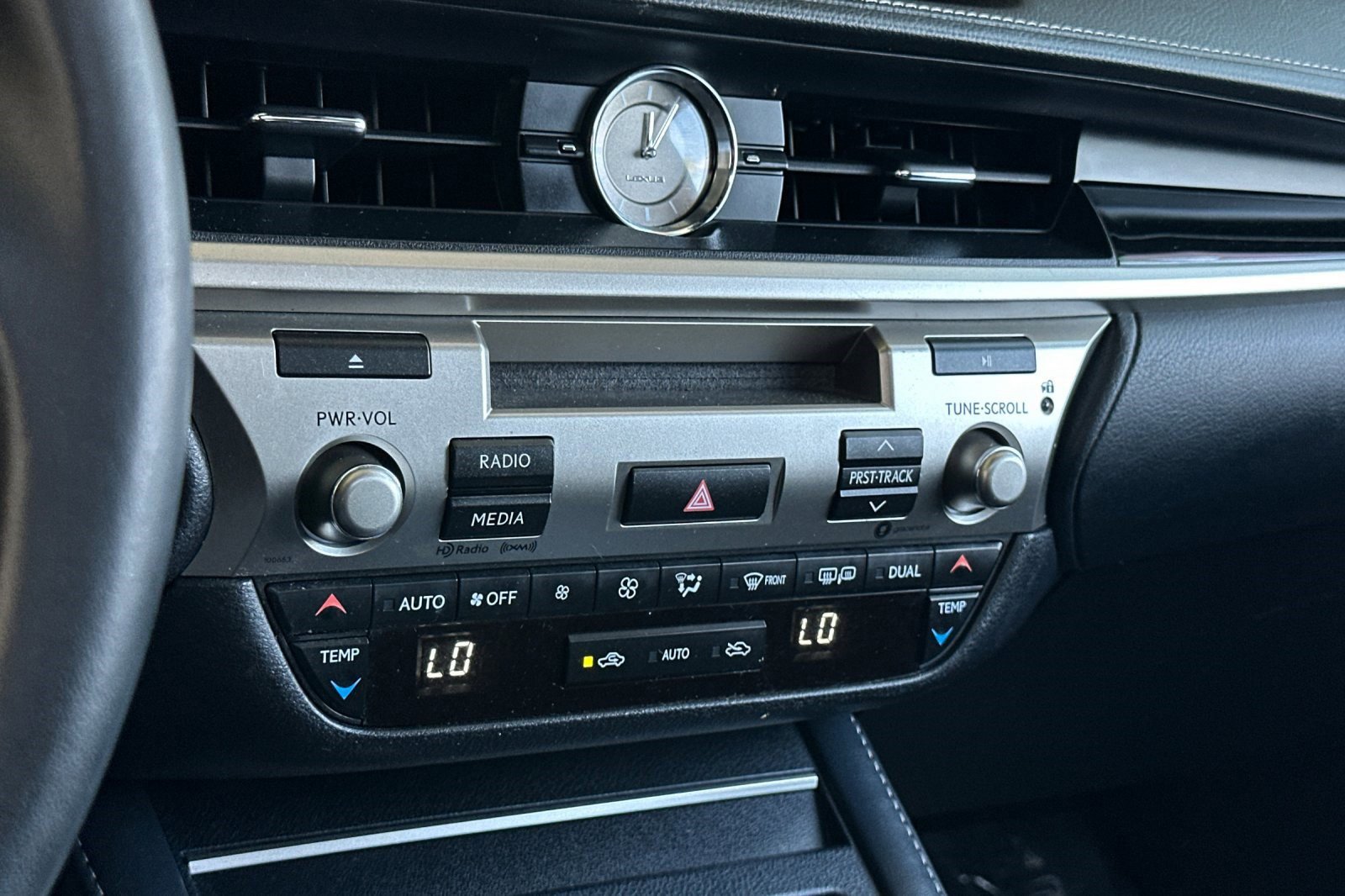 Used 2018 Lexus ES 350 w/ Accessory Package image 25