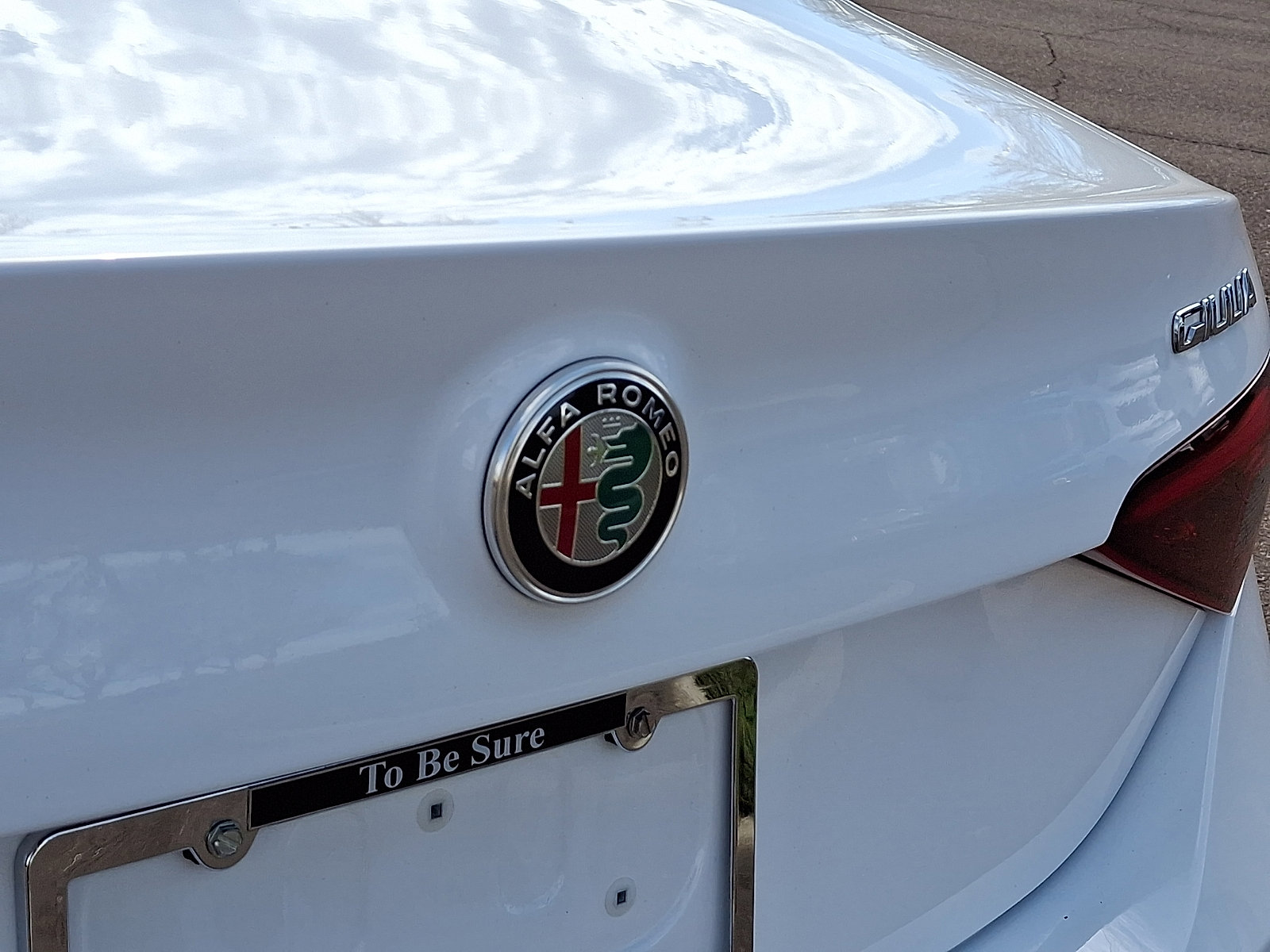 Used 2023 Alfa Romeo Giulia Veloce image 31