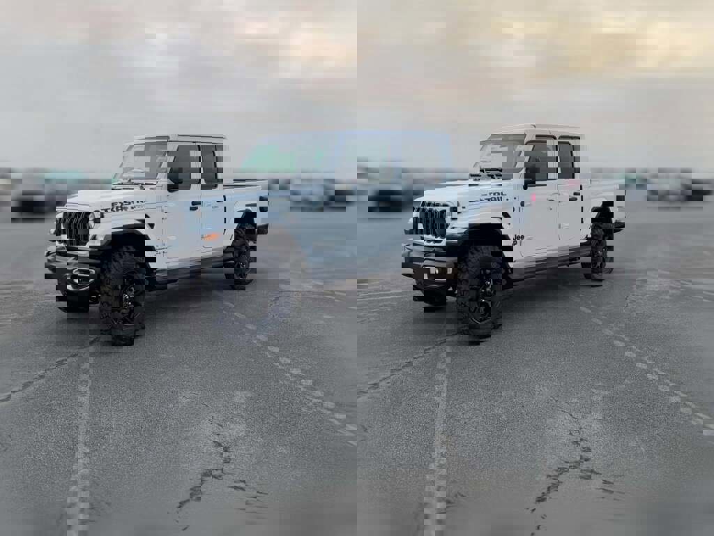 New 2026 Jeep Gladiator Sport image 4