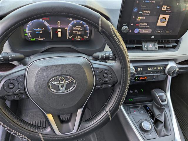 Used 2023 Toyota RAV4 Limited image 11
