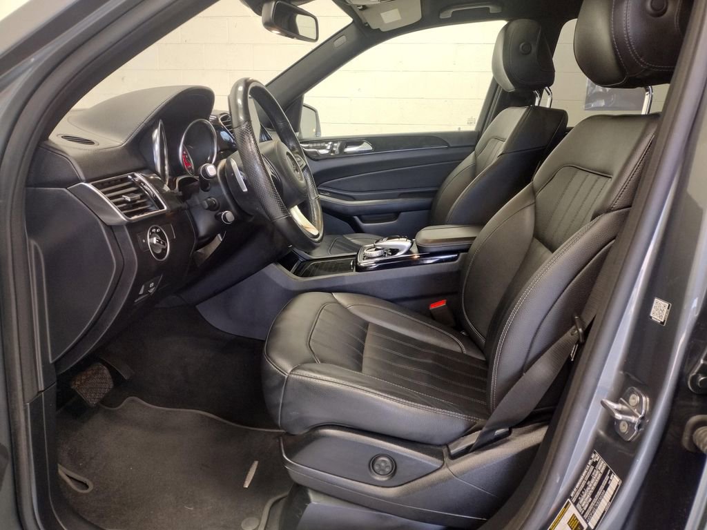Used 2019 Mercedes-Benz GLS 450 4MATIC image 27