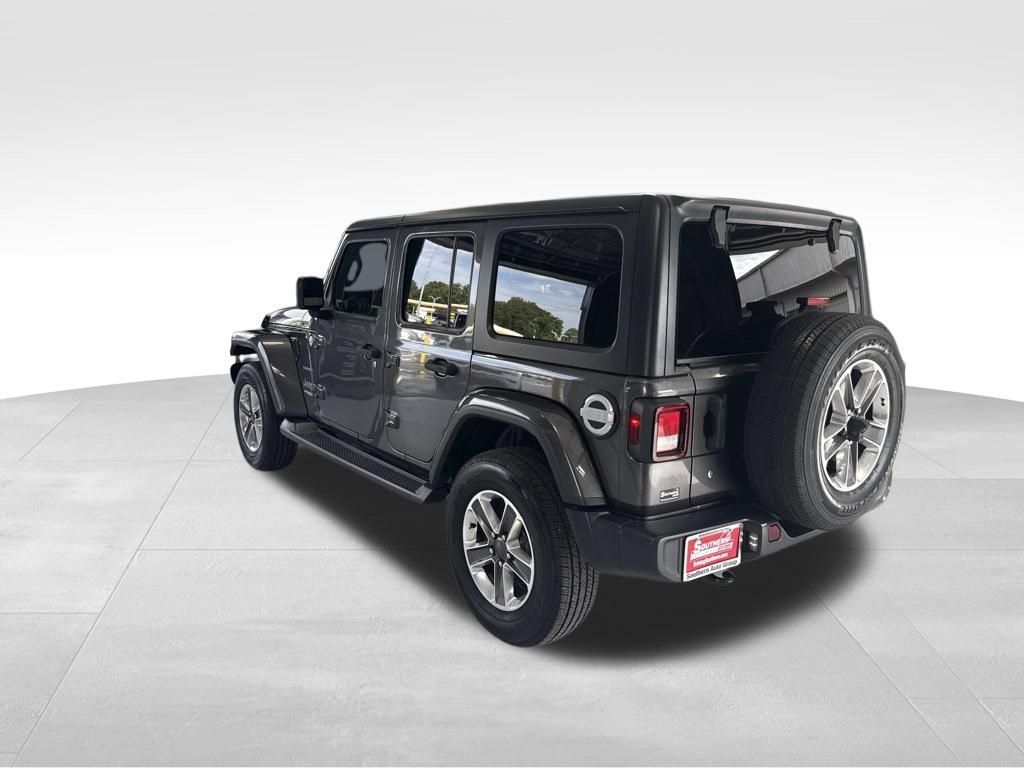 Used 2020 Jeep Wrangler Unlimited Sahara AWD/4WD image 5