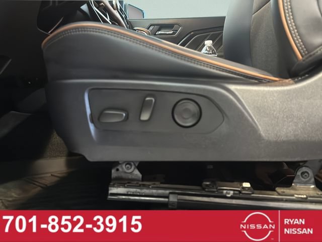 Used 2024 GMC Canyon AT4 w/ Canyon Safety Plus Package AWD/4WD image 21