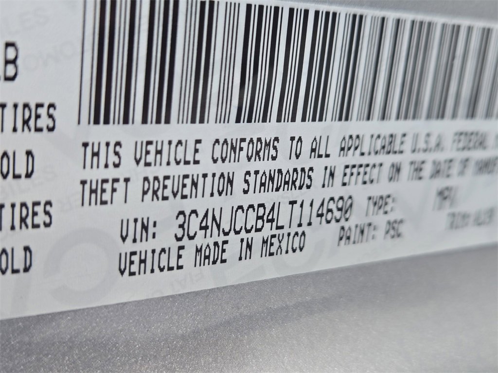 Used 2020 Jeep Compass Limited image 33