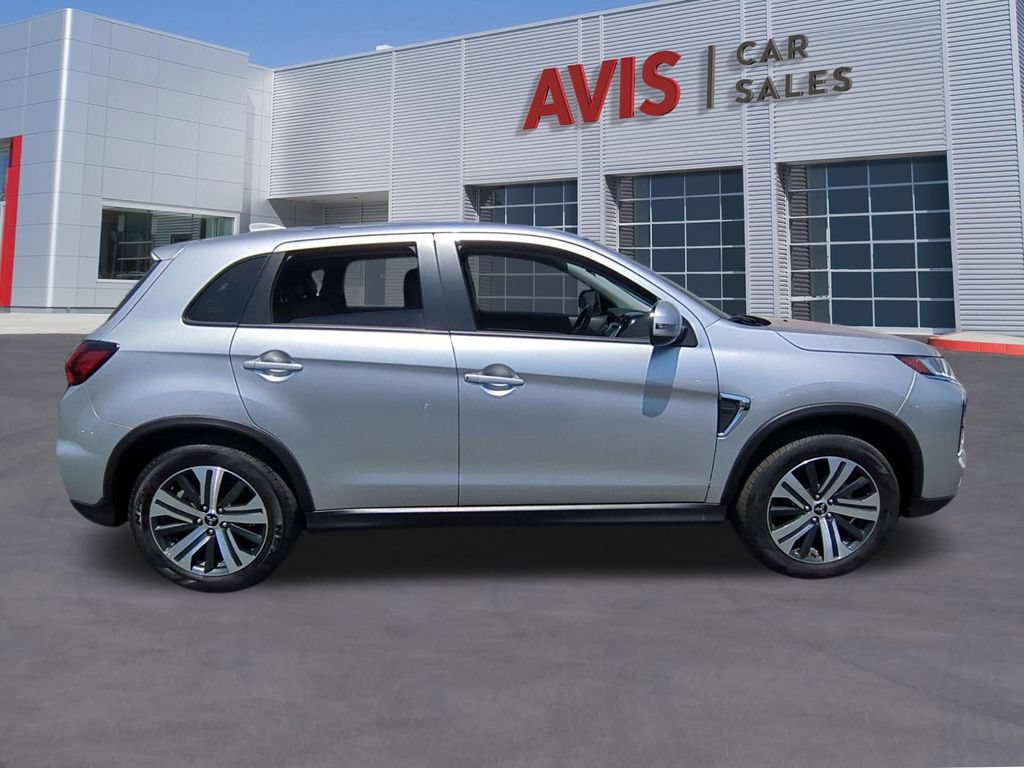Used 2025 Mitsubishi Outlander Sport SE AWD/4WD image 5