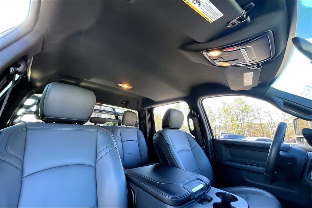 Used 2024 RAM 5500 Tradesman w/ Chrome Appearance Group image 23