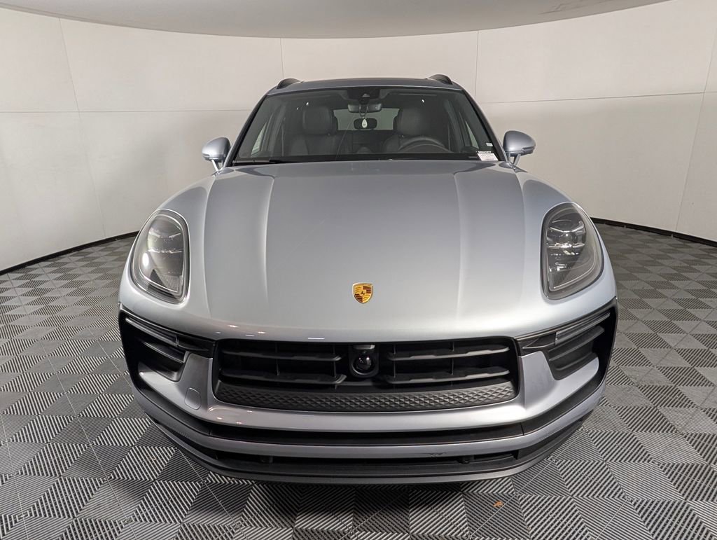 New 2026 Porsche Macan image 10