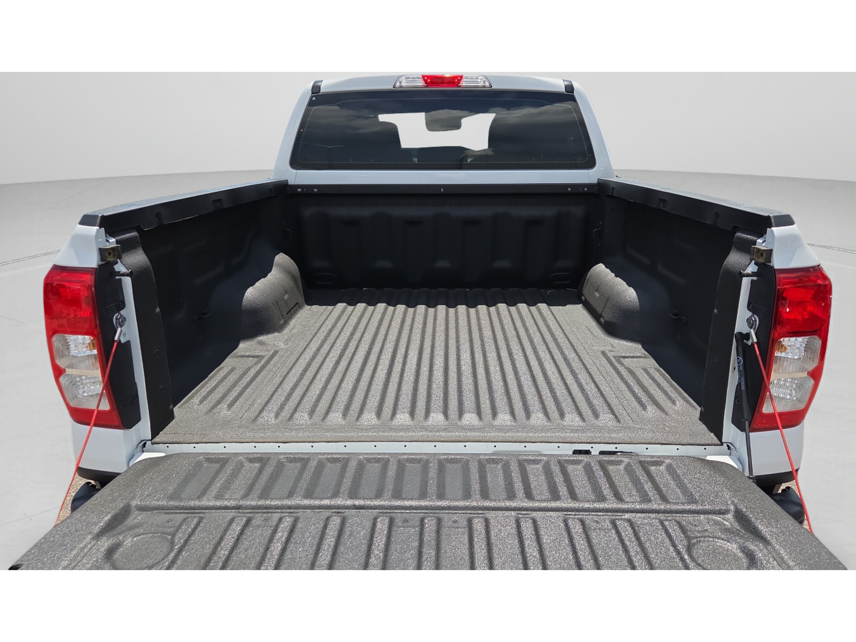 Used 2025 Ford Ranger XL w/ Trailer Tow Package AWD/4WD image 9