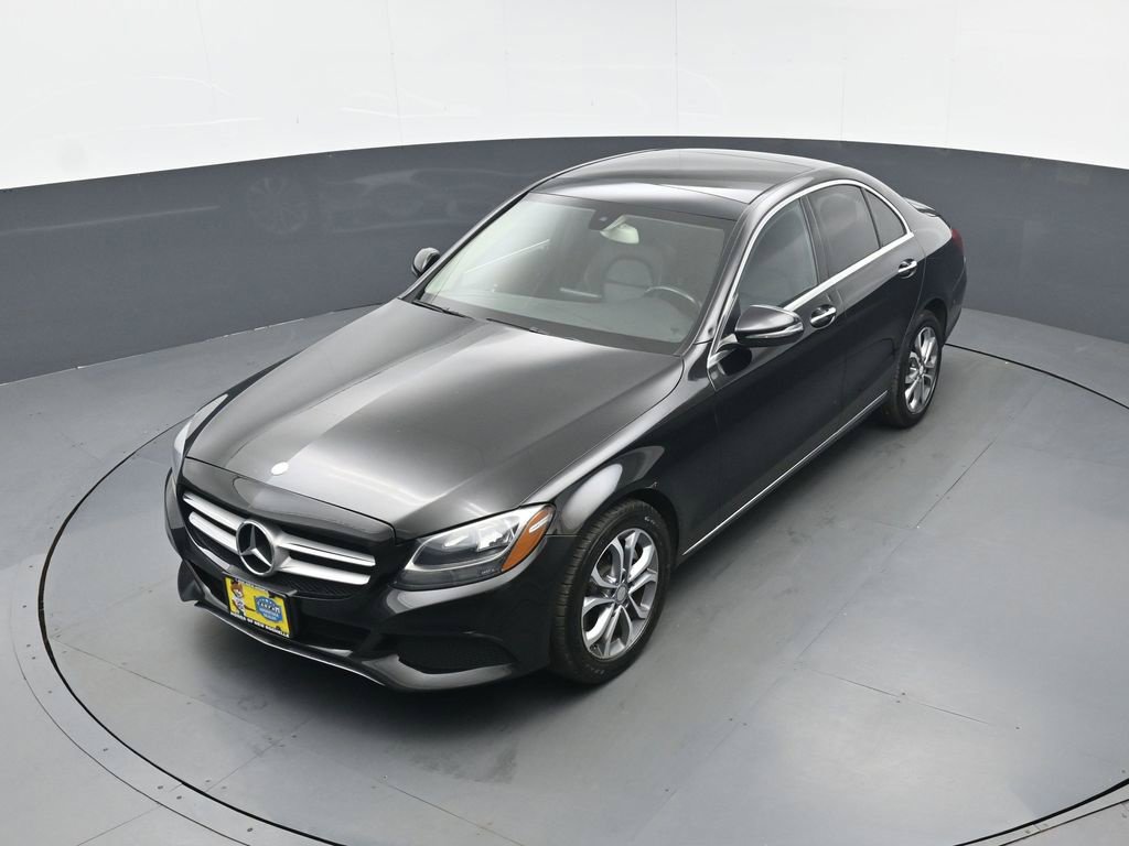 Used 2017 Mercedes-Benz C 300 4MATIC Sedan image 33