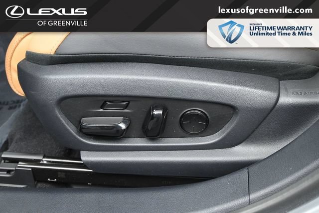 Used 2024 Lexus ES 300h w/ Accessory Package (Z1) FWD image 18