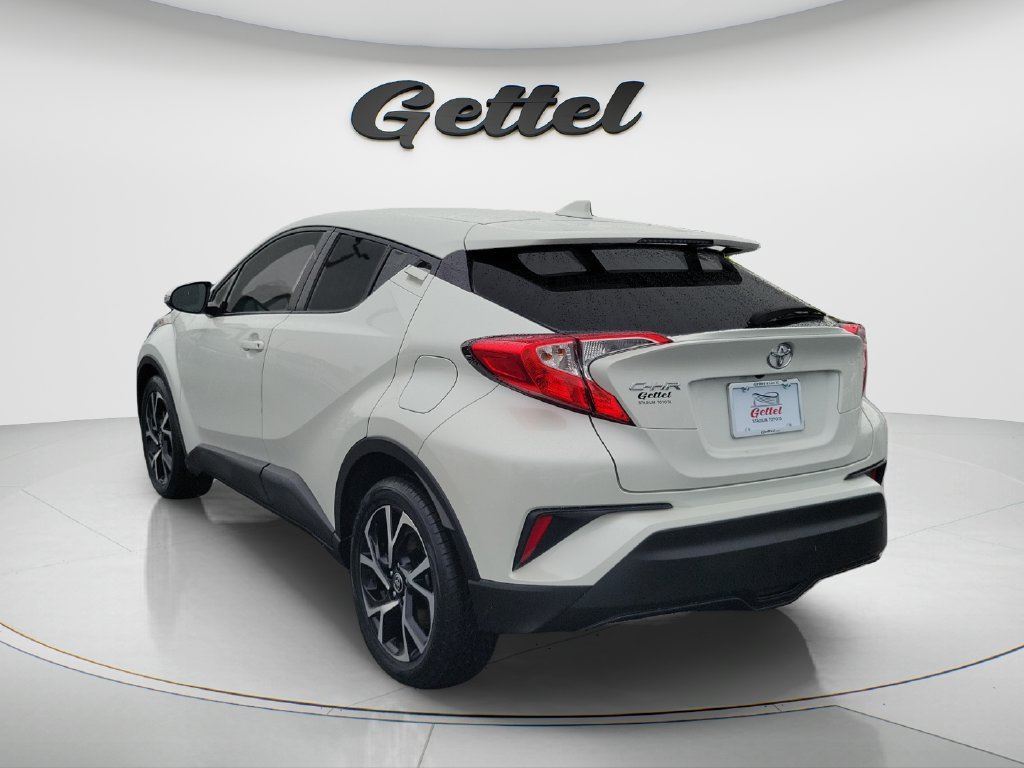 Used 2021 Toyota C-HR XLE FWD image 7