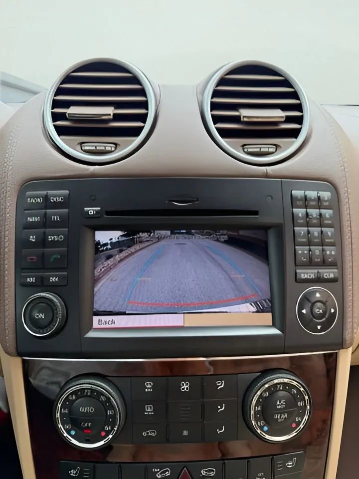 Used 2012 Mercedes-Benz GL 450 4MATIC image 39