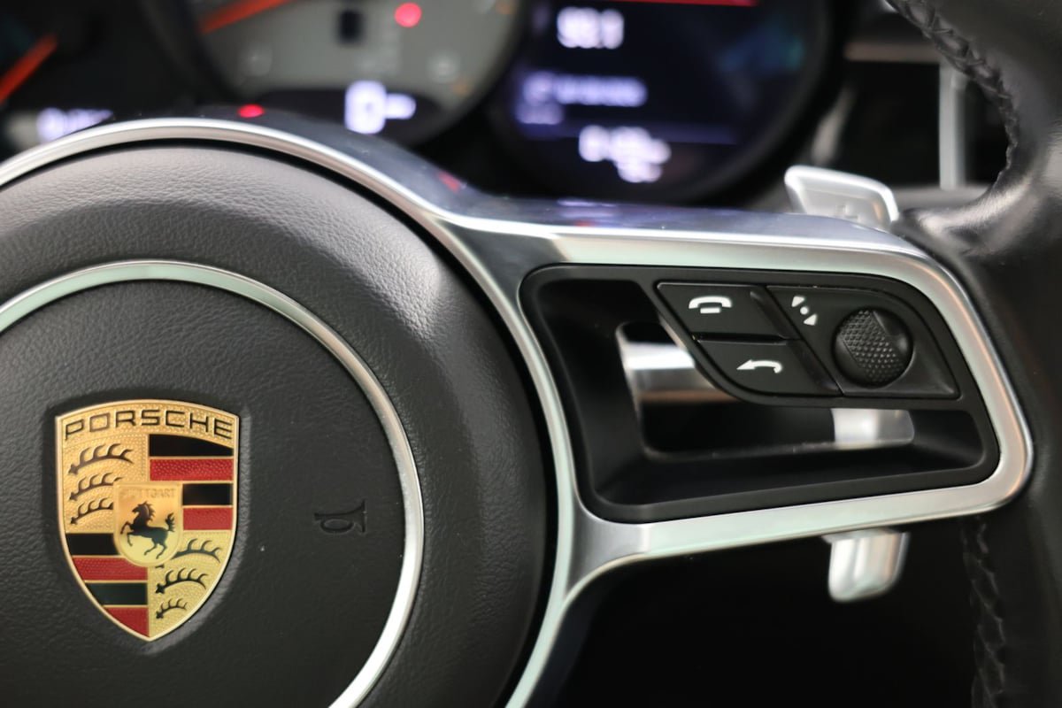 Used 2017 Porsche Macan S AWD/4WD image 28
