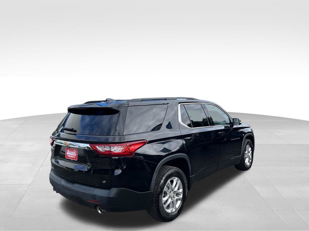 Used 2021 Chevrolet Traverse LT FWD image 42