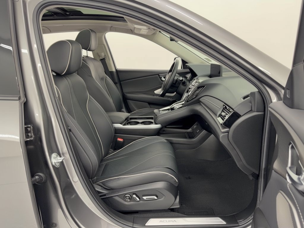 Used 2025 Acura RDX w/ Advance Package AWD/4WD image 30