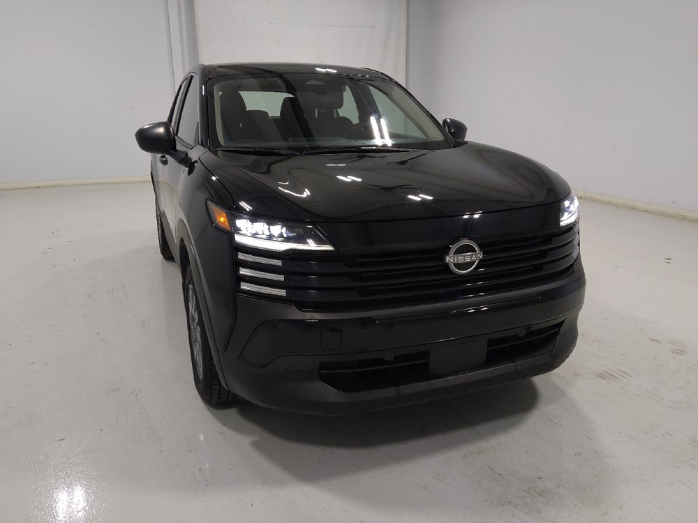 Used 2025 Nissan Kicks S FWD image 14
