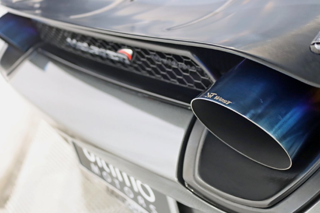 Used 2018 McLaren 720S Performance RWD image 23