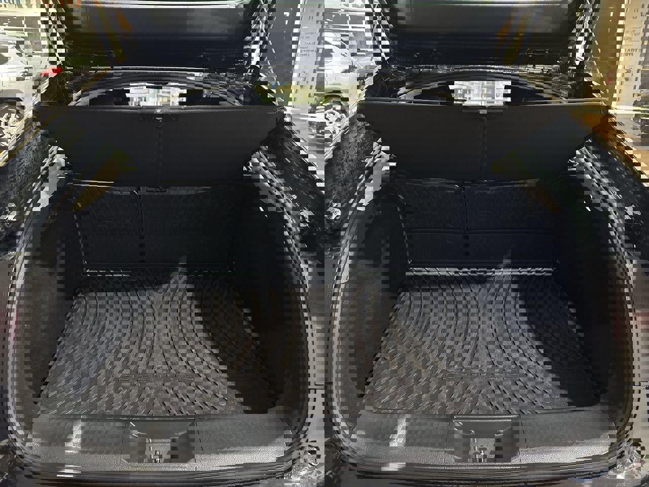 Certified 2023 Toyota Prius Prime XSE image 24