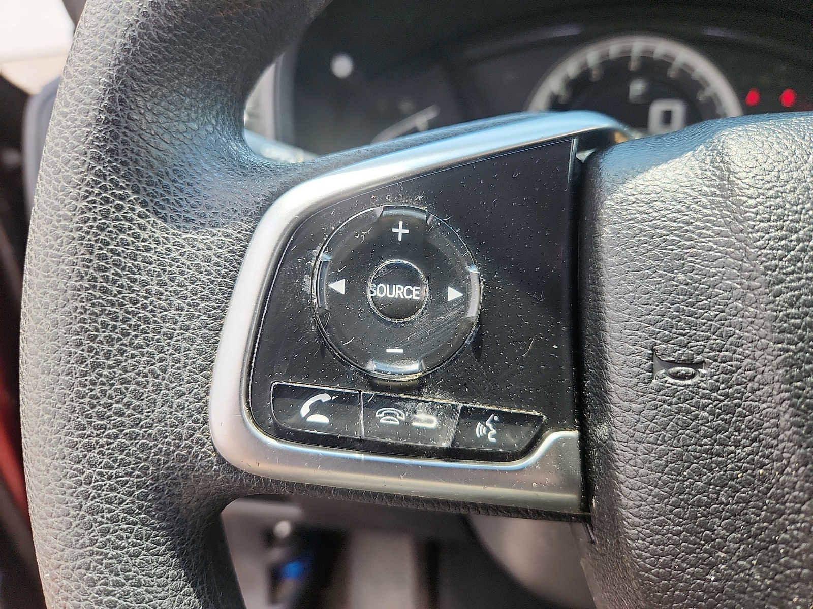 Used 2017 Honda CR-V LX image 21