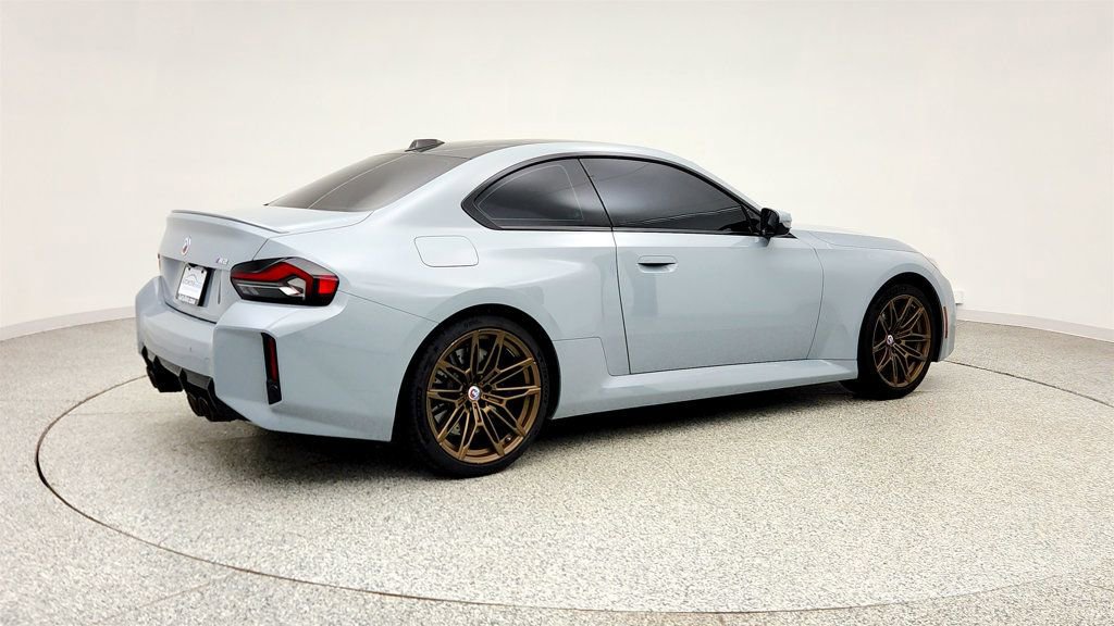 Used 2023 BMW M2 w/ Lighting Package image 5