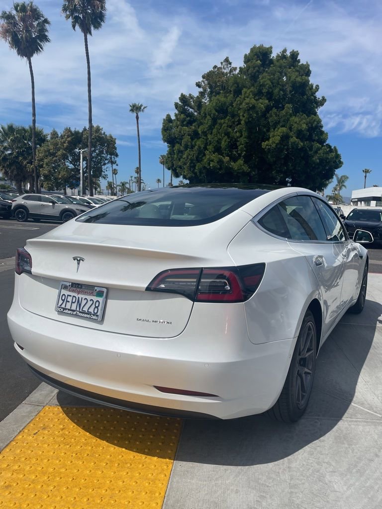 Used 2020 Tesla Model 3 Long Range image 4