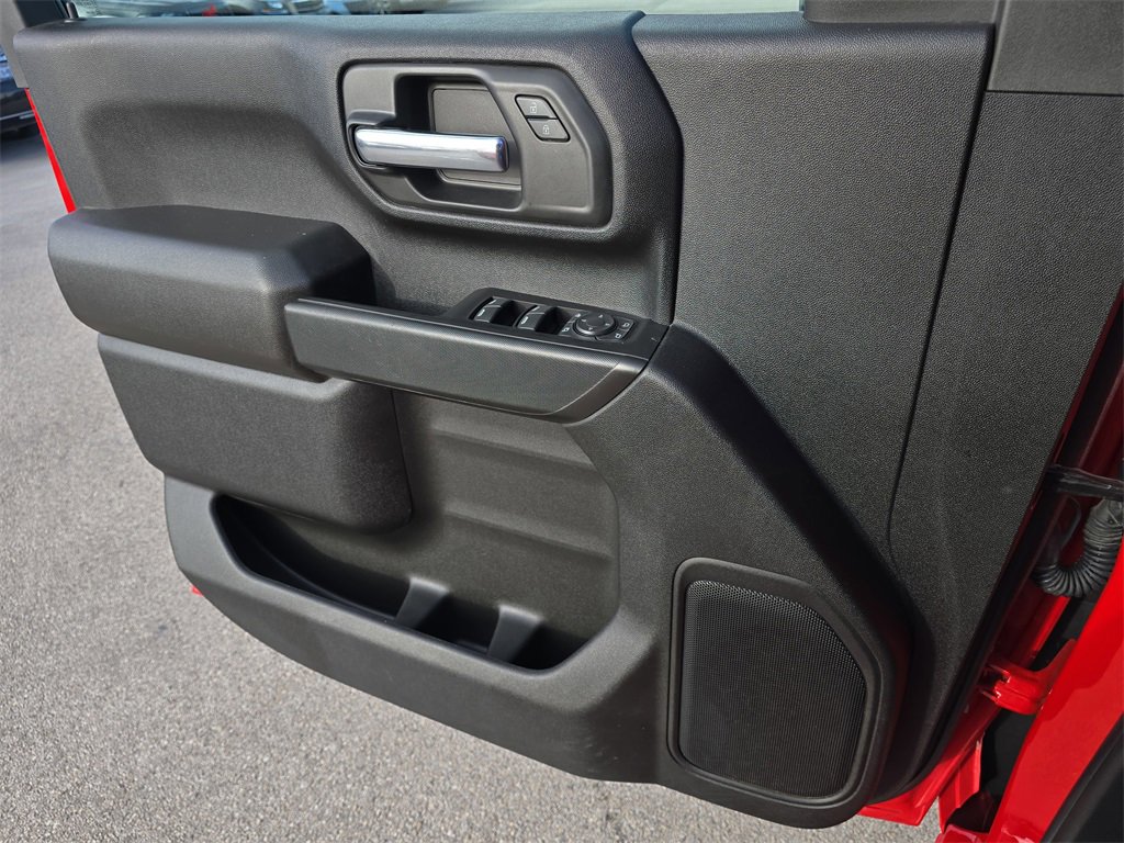 Used 2024 Chevrolet Silverado 2500 Custom w/ Custom Value Package image 24