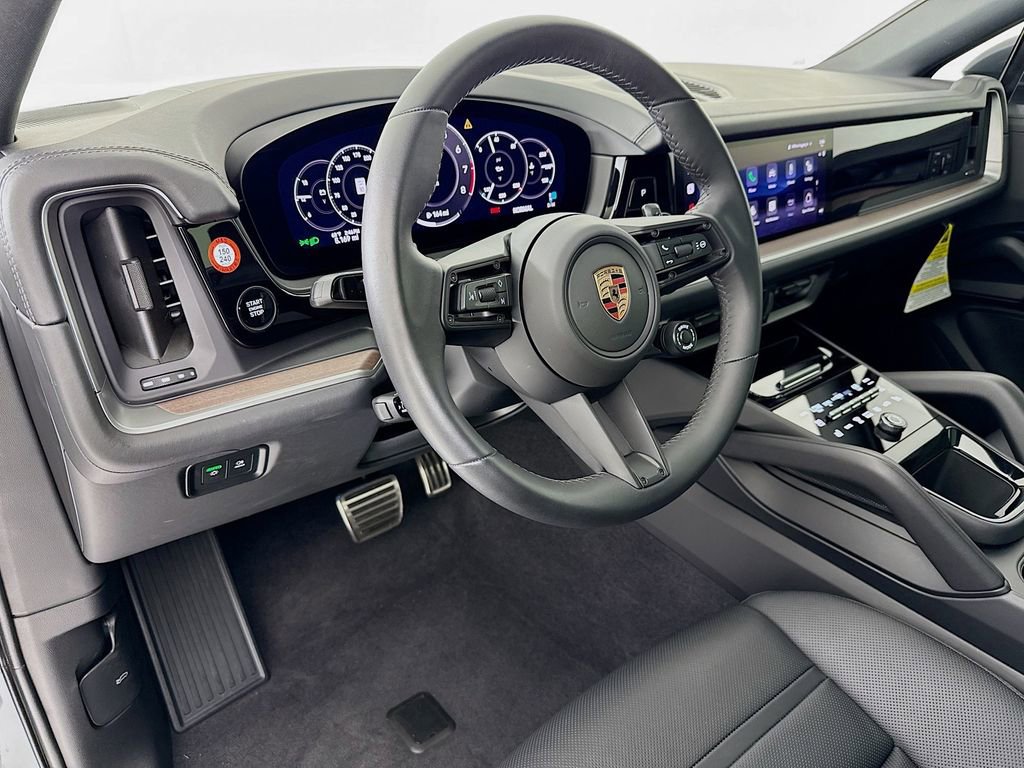 Certified 2026 Porsche Cayenne S AWD/4WD image 4