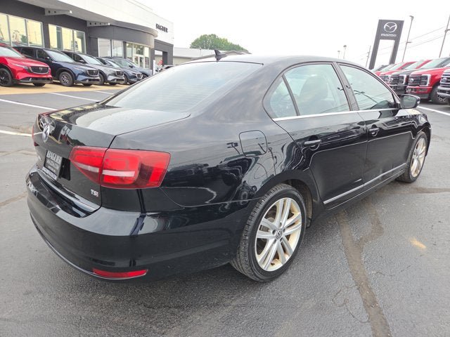 Used 2017 Volkswagen Jetta SEL FWD image 5