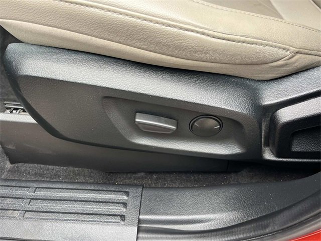 Used 2022 Ford Ranger Lariat w/ Equipment Group 501A High image 25