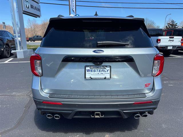 Used 2022 Ford Explorer ST w/ ST Street Pack image 4
