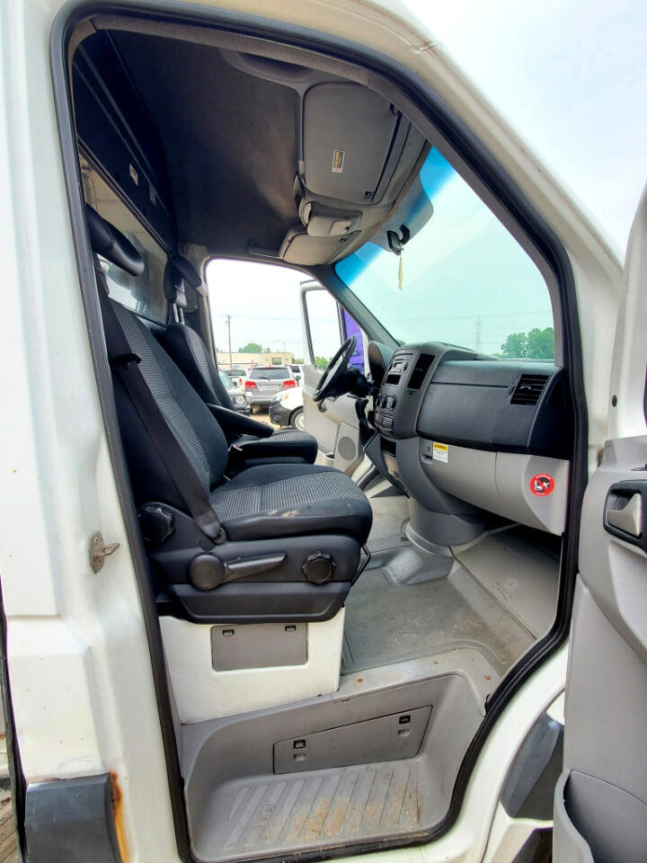 Used 2008 Dodge Sprinter 2500 image 13