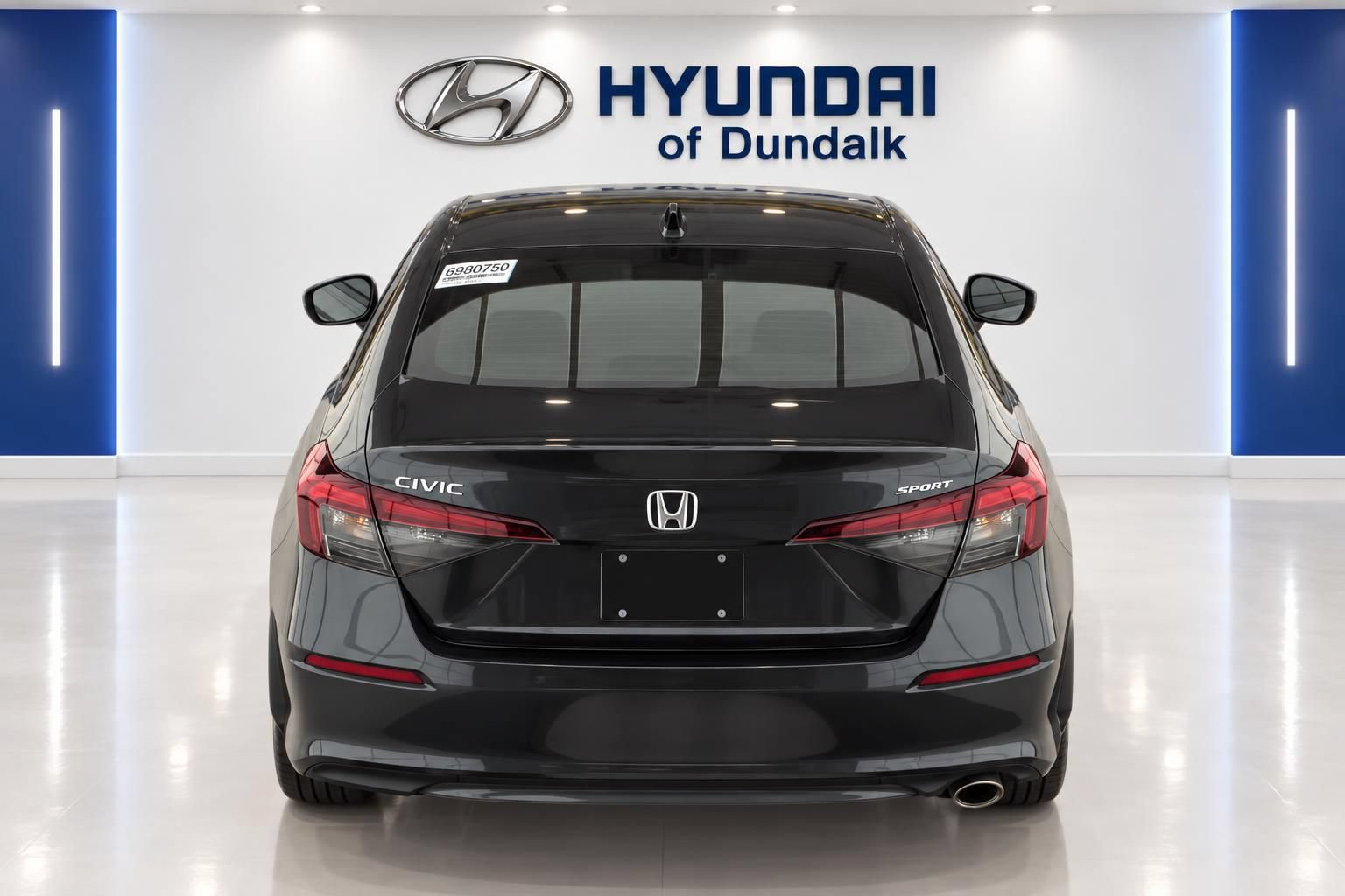 Used 2025 Honda Civic Sport image 6