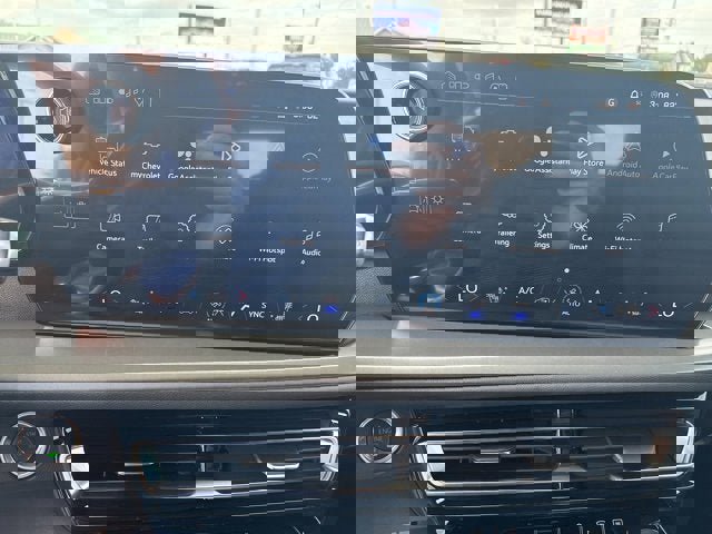 New 2026 Chevrolet Traverse LT w/ Driver Confidence Package image 19