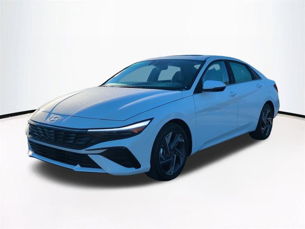 New 2026 Hyundai Elantra Limited image 9
