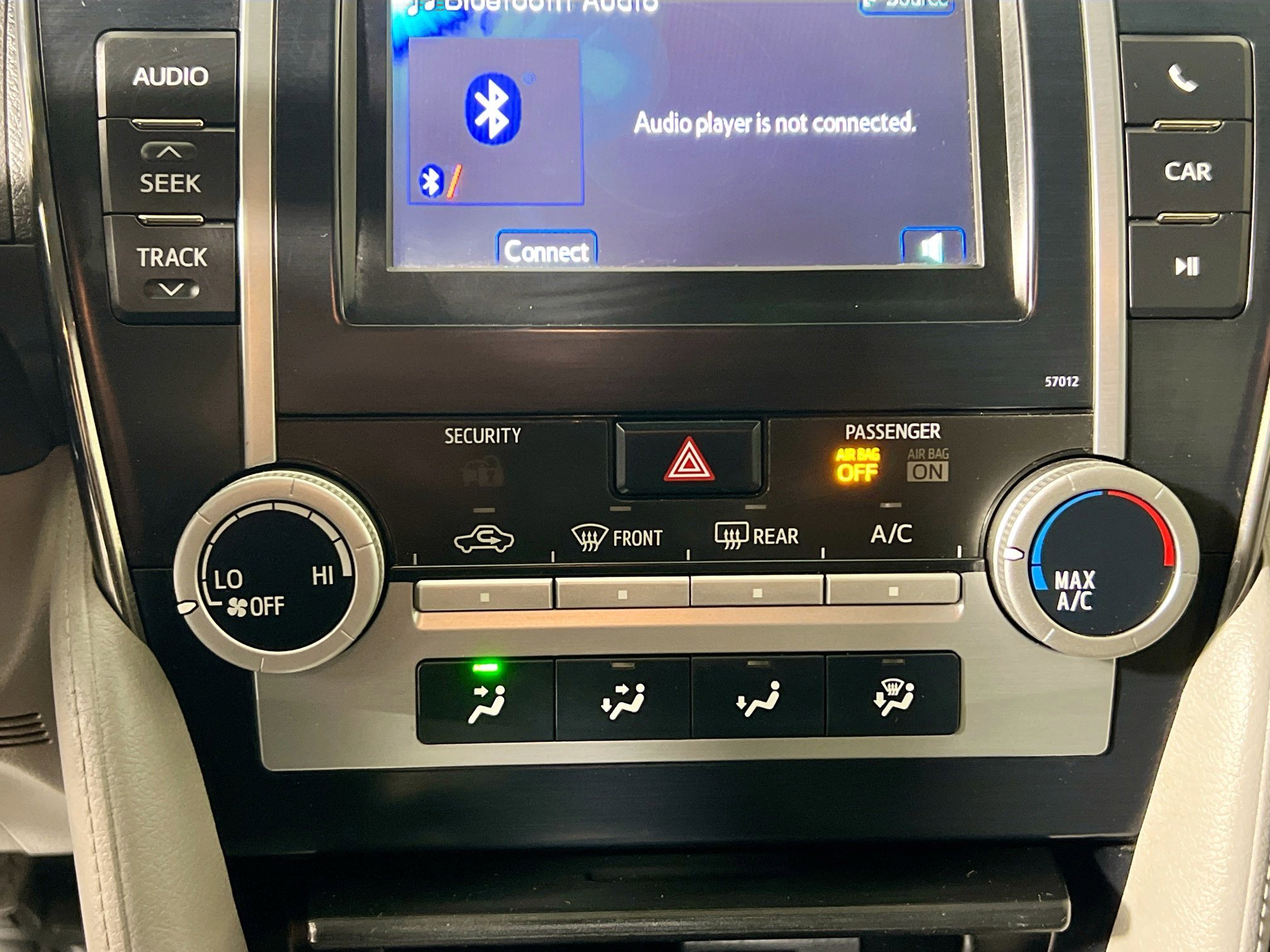 Used 2012 Toyota Camry LE image 26