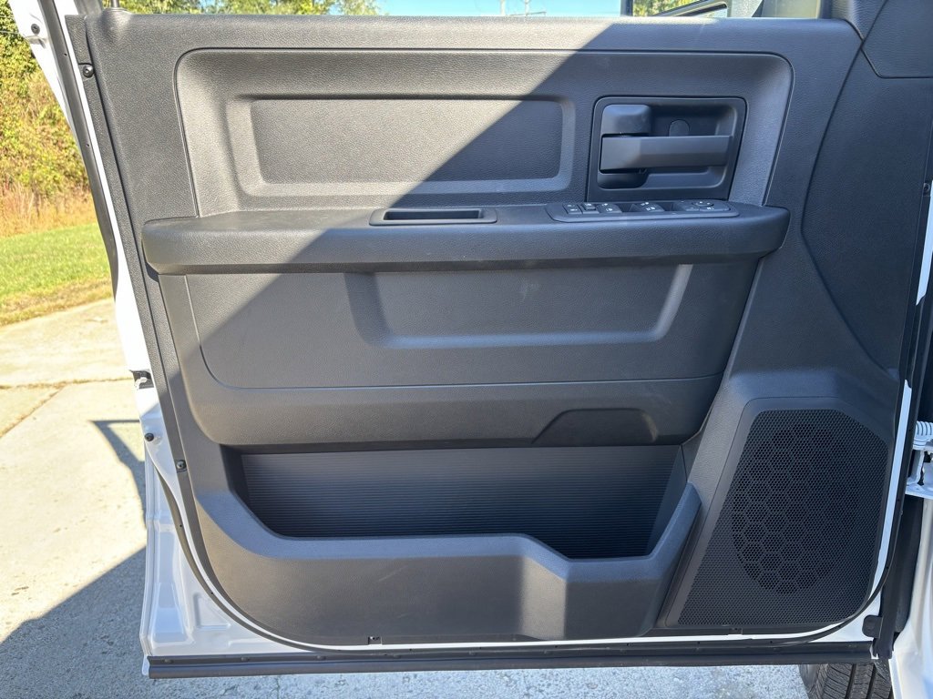 New 2026 RAM 3500 Tradesman image 21