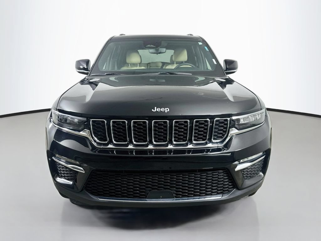 Used 2023 Jeep Grand Cherokee Limited AWD/4WD image 2