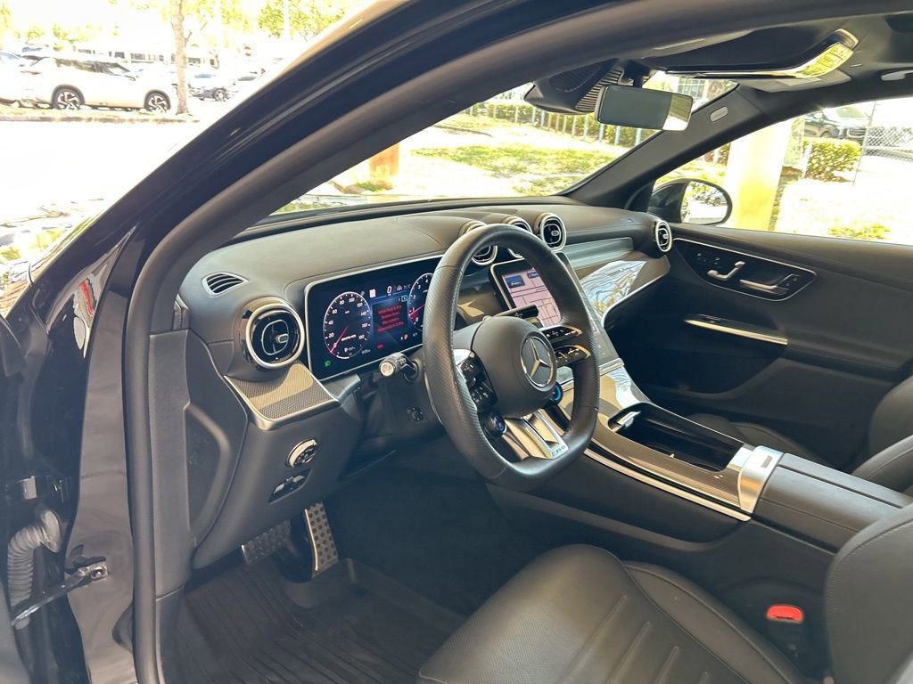 Used 2024 Mercedes-Benz GLC 43 AMG 4MATIC image 6