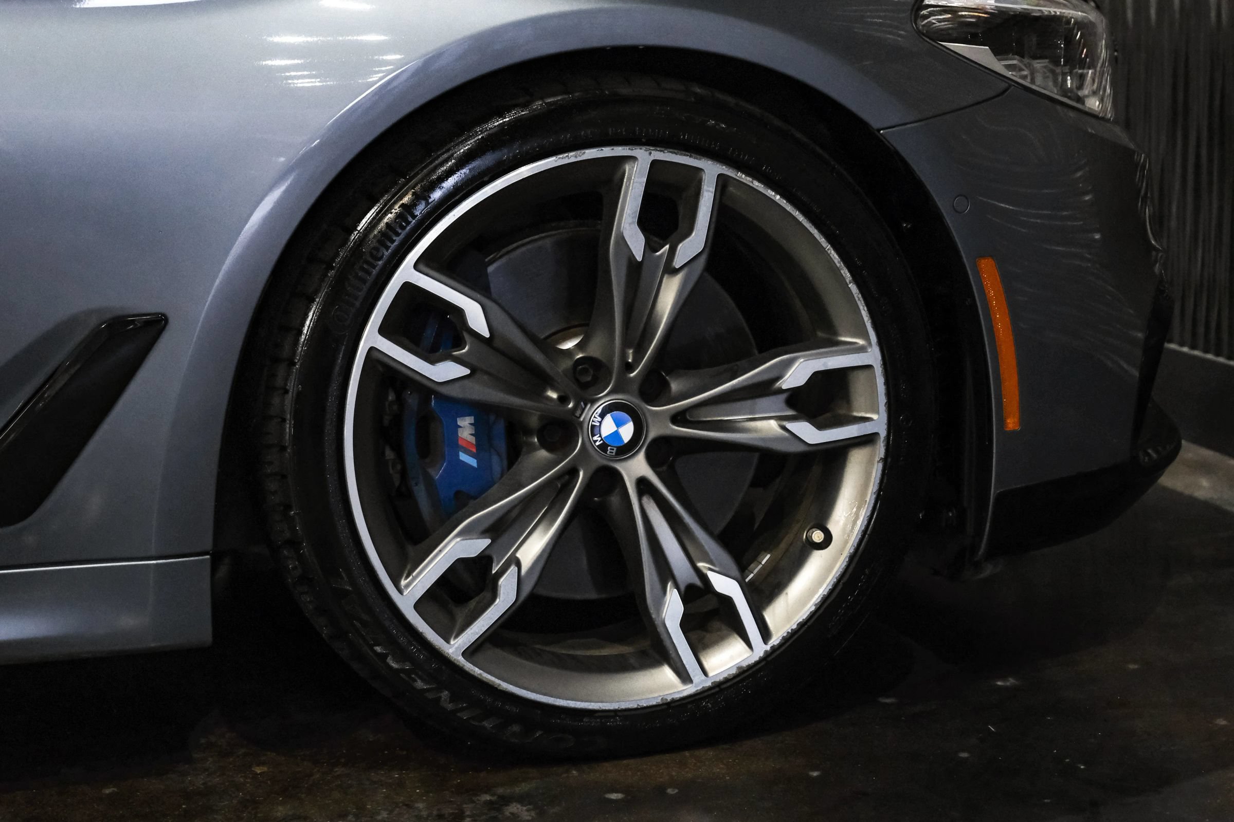 Used 2020 BMW M550i xDrive w/ Executive Package AWD/4WD image 59