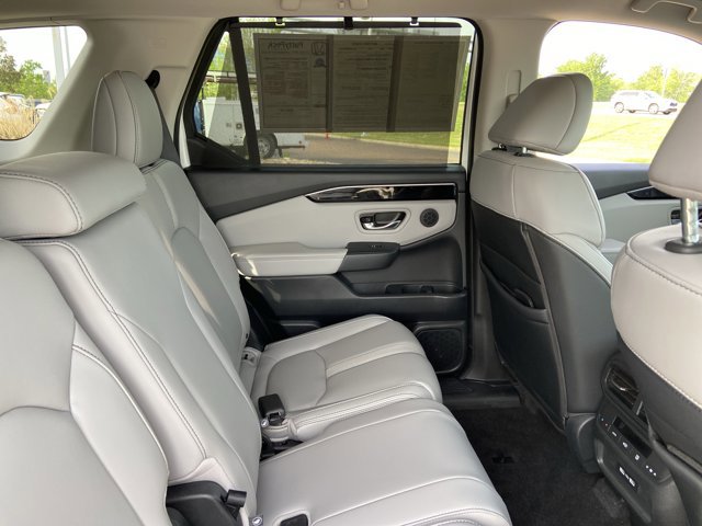 Used 2023 Honda Pilot EX-L image 21