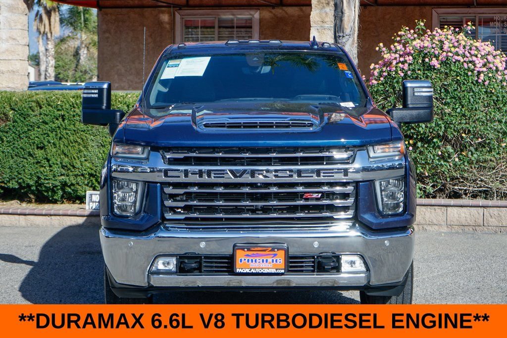 Used 2020 Chevrolet Silverado 2500 LTZ w/ LTZ Premium Package AWD/4WD image 3