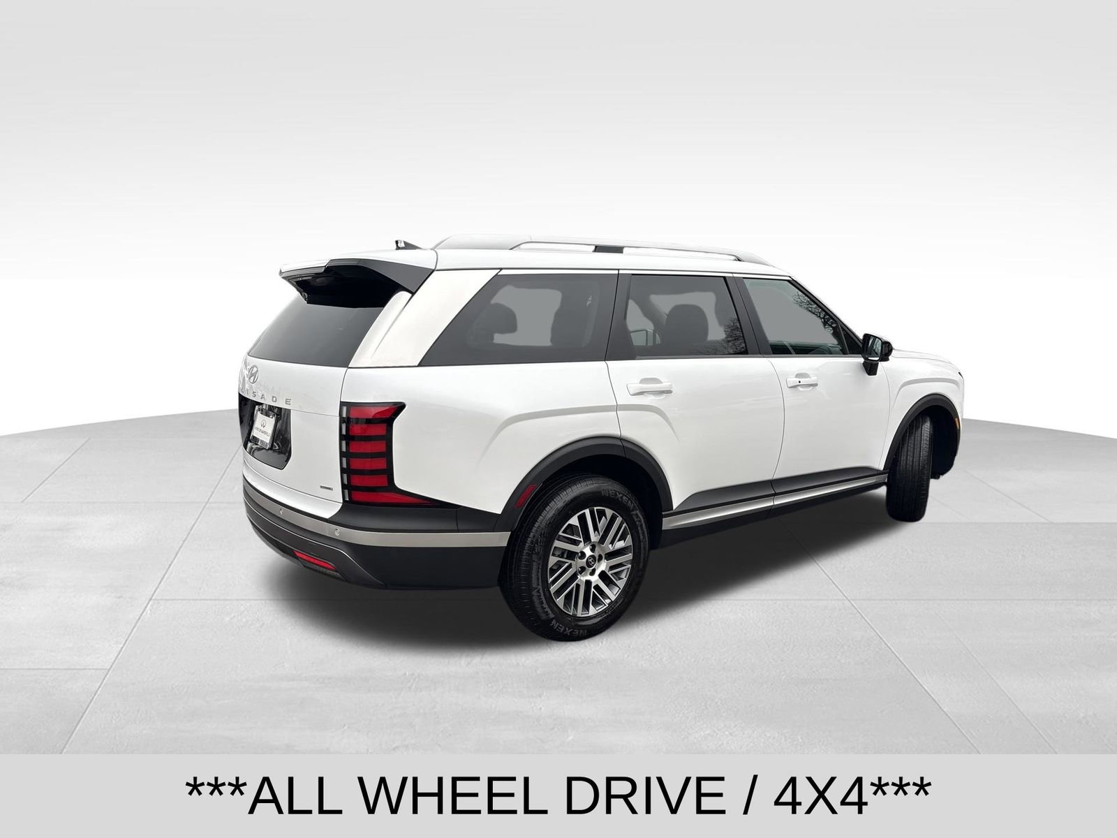 Used 2026 Hyundai Palisade SEL AWD/4WD image 5