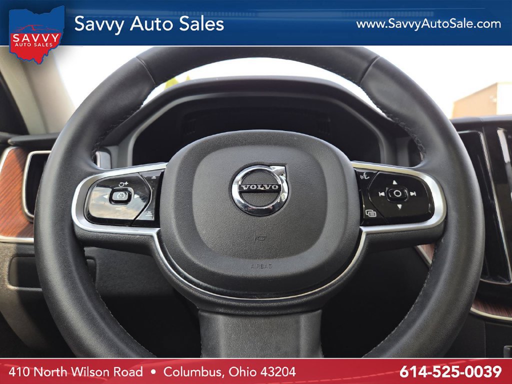 Used 2023 Volvo XC60 B5 Plus AWD/4WD image 26