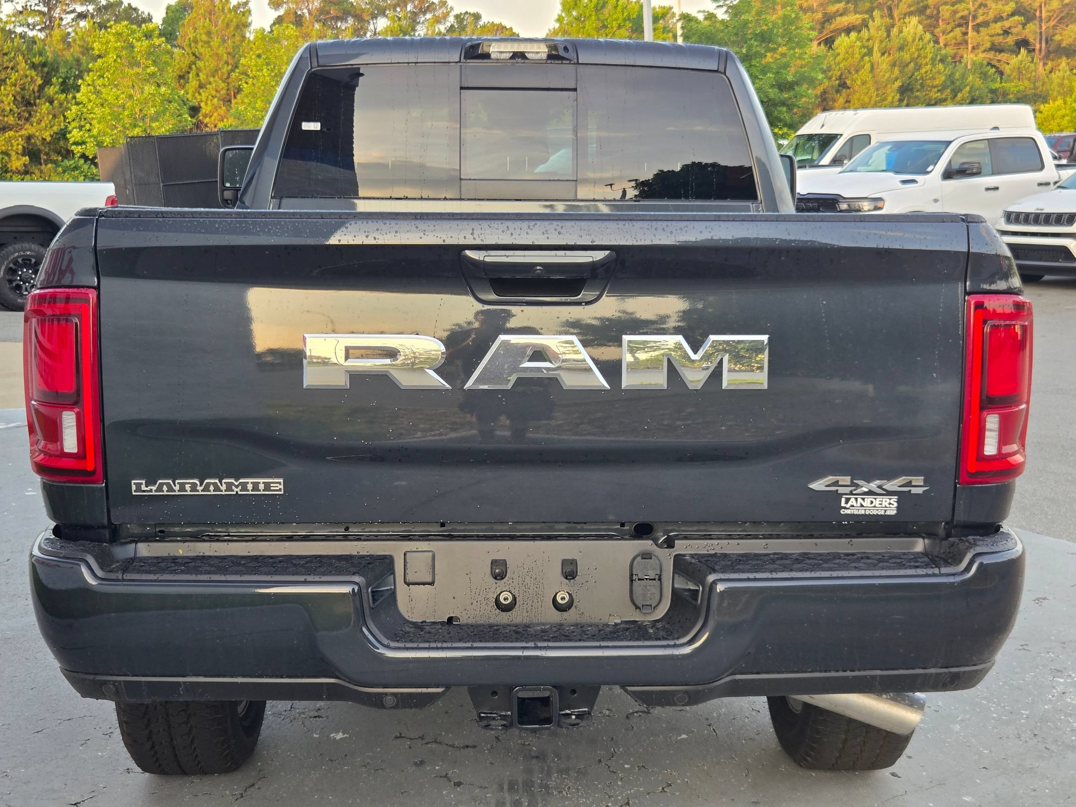 New 2026 RAM 2500 Laramie w/ Sport Appearance Package AWD/4WD image 6
