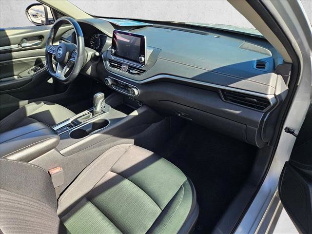Used 2019 Nissan Altima 2.5 SV image 21