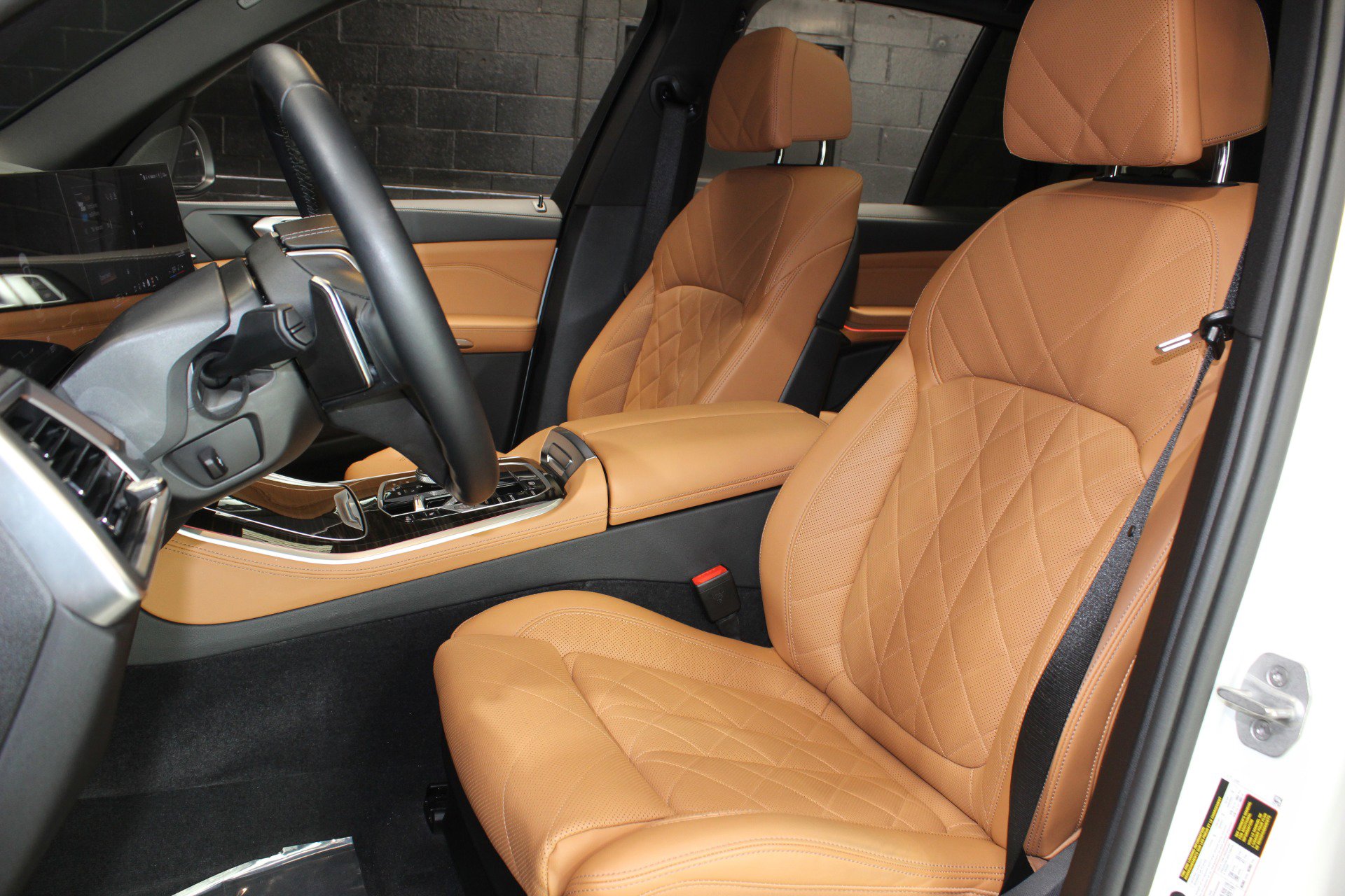 Used 2024 BMW X5 sDrive40i w/ Premium Package image 35