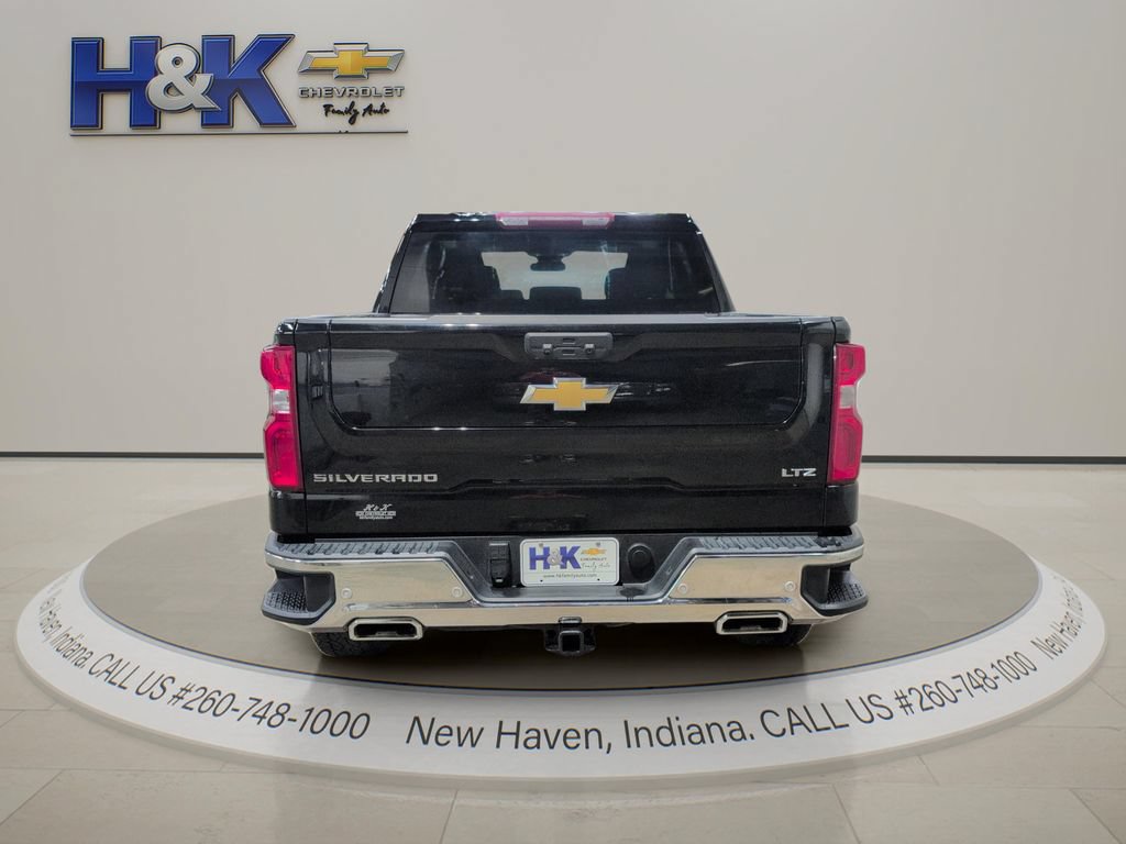 Used 2024 Chevrolet Silverado 1500 LTZ AWD/4WD image 5