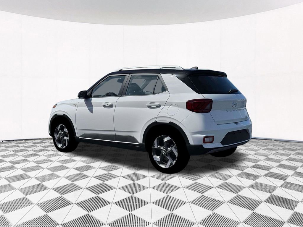 New 2026 Hyundai Venue SEL image 6