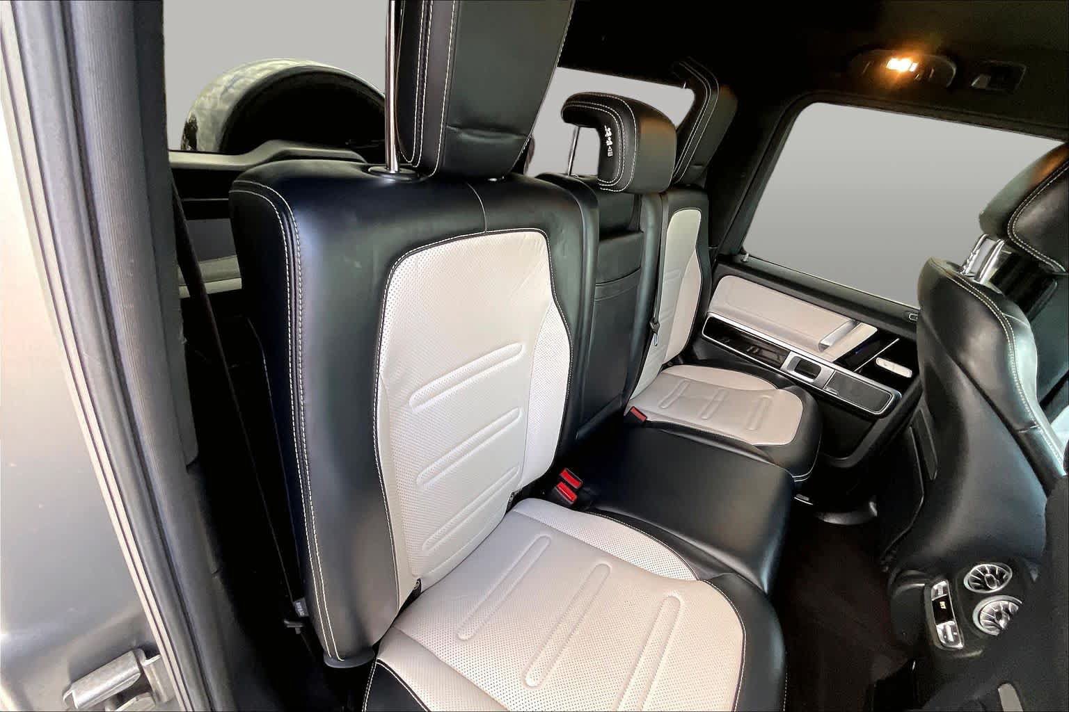Used 2020 Mercedes-Benz G 550 w/ G Manufaktur Interior Package image 18