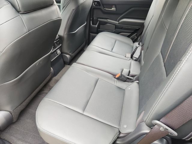 New 2026 Toyota 4Runner Limited AWD/4WD image 21